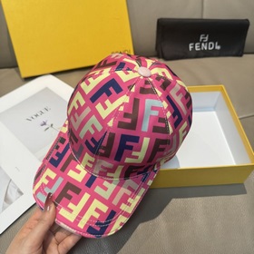 Новая бейсболка Fendi (Фенди) из ориги
