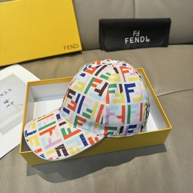 Новая бейсболка Fendi (Фенди) из ориги