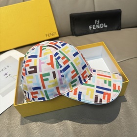 Новая бейсболка Fendi (Фенди) из ориги