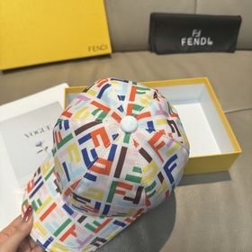 Новая бейсболка Fendi (Фенди) из ориги