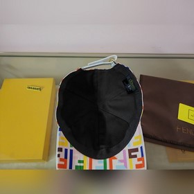Новейшая модель из коллекции Fendi, из