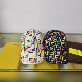 Новейшая модель из коллекции Fendi, из