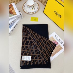 Хит коллекции трикотажа Fendi — шарф, 