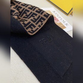 Хит коллекции трикотажа Fendi — шарф, 