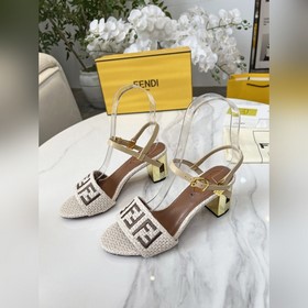 Сандалии Fendi. Размеры： 35–40 (41, 42