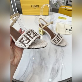 Сандалии Fendi. Размеры： 35–40 (41, 42