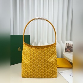 Мини-сумка Goyard Hobo — это настоящий