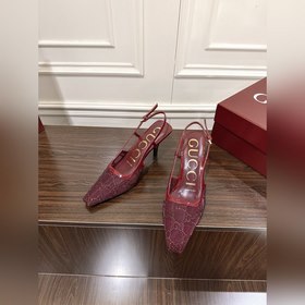 Сандалииз сетчатой ткани с кристаллам