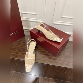 Сандалииз сетчатой ткани с кристаллам