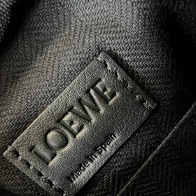 Loewe Новая модель 2026 года. Сумка-к