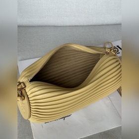 Оригинальная кожа  Loewe Маленькая 