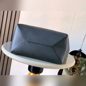 Новая модель сумки Puzzle Fold среднег