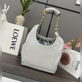 Loewe Сумка Squeeze из кожи наппа, ма