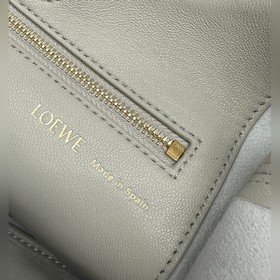 Loewe Сумка Squeeze из кожи наппа, ма