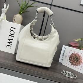 Loewe Сумка Squeeze из кожи наппа, ма