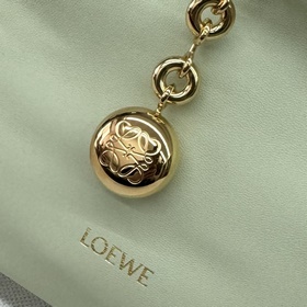 Loewe Сумка Squeeze из кожи наппа, ма