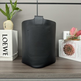 Средняя сумка-ведро Pebble Bucket от L