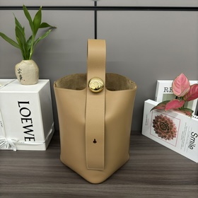 Средняя сумка-ведро Pebble Bucket от L