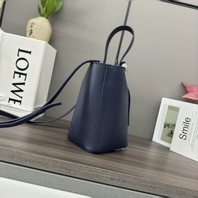 Сумка-ведро Loewe mini из мягкой теляч