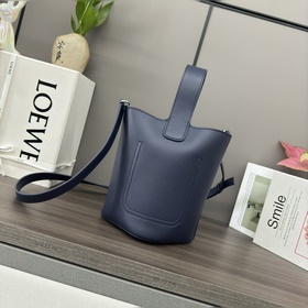 Сумка-ведро Loewe mini из мягкой теляч