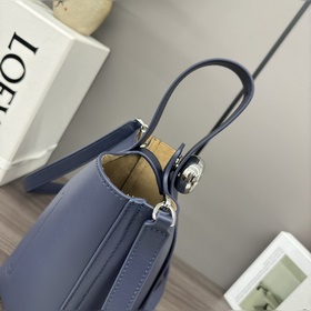 Сумка-ведро Loewe mini из мягкой теляч