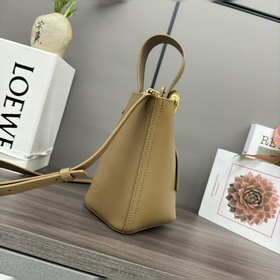 Сумка-ведро Loewe mini из мягкой теляч