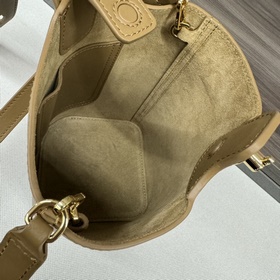 Сумка-ведро Loewe mini из мягкой теляч