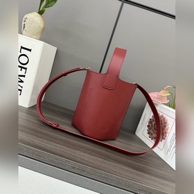 Сумка-ведро Loewe mini из мягкой теляч