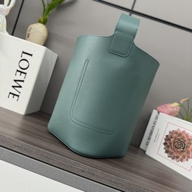 Средняя сумка-ведро Pebble Bucket от L