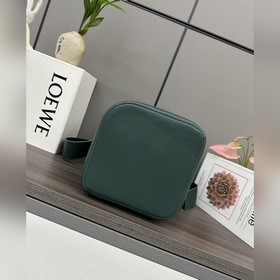 Средняя сумка-ведро Pebble Bucket от L