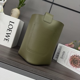 Средняя сумка-ведро Pebble Bucket от L