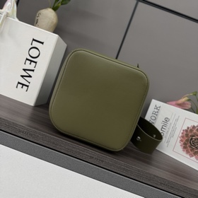 Средняя сумка-ведро Pebble Bucket от L