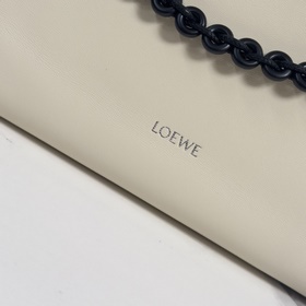 Сумка-тоут Loewe Flamenco Purse из мяг