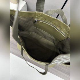 Сумка Loewe Fold Shopper из телячьей к