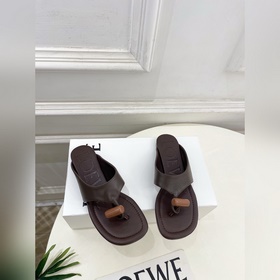LOEWE 26SS — новинки весна-лето 202