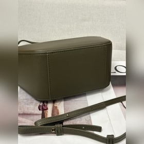 Оригинальная кожа  Loewe  Темно-хак