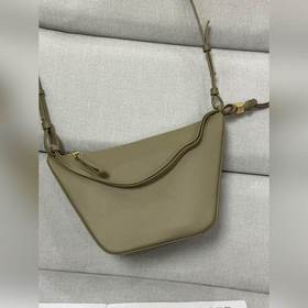 Оригинальная кожа  Loewe  Глиняно-з