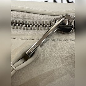 Оригинальная кожа  Loewe  Мягкий бе