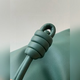 Новая версия сумки-сюрприза Mini 23 см