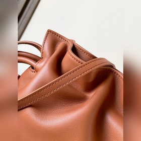 Новая версия сумки-сюрприза Mini 23 см