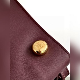 Новинка： Сумочка из гладкой телячьей к