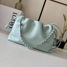 Кошелек Loewe Flamenco из мягкой кожи