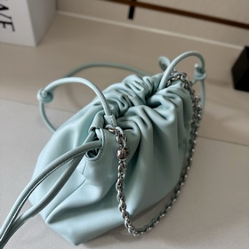 Кошелек Loewe Flamenco из мягкой кожи 