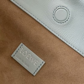 Кошелек Loewe Flamenco из мягкой кожи 