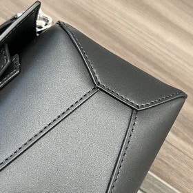 Loewe Мини-сумка Puzzle Edge из атла