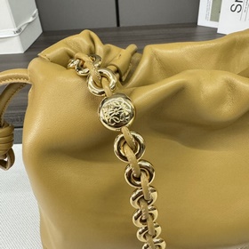 Кошелек Loewe Flamenco из мягкой кожи 