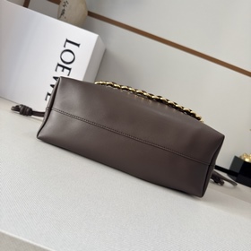 Кошелек Loewe Flamenco из мягкой кожи 