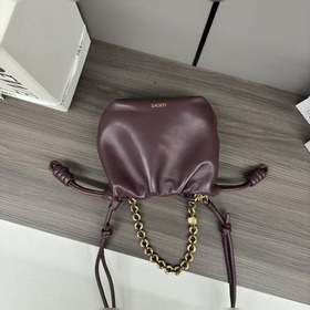 Кошелек Loewe Flamenco из мягкой кожи 