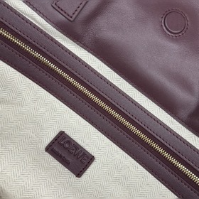 Новая модель Loewe — большая сумка Fla