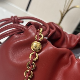 Кошелек Loewe Flamenco из мягкой кожи 